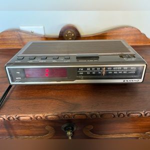 Vintage Sanyo clock radio 1980s stranger things